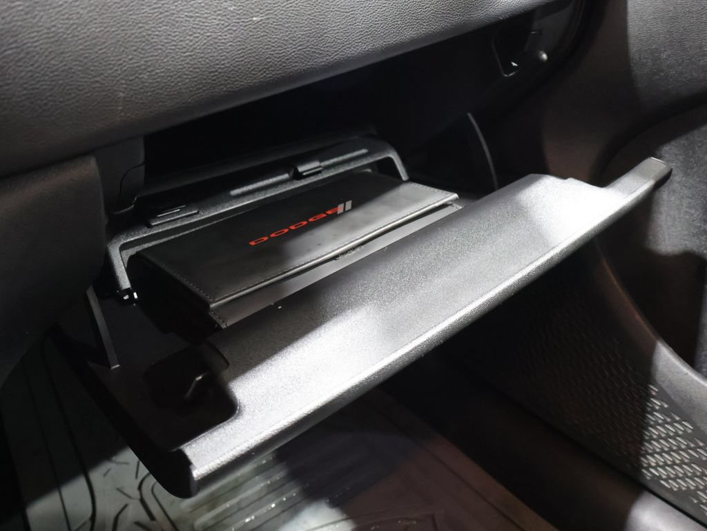 Used 2013 Dodge Dart Aero FWD image 27