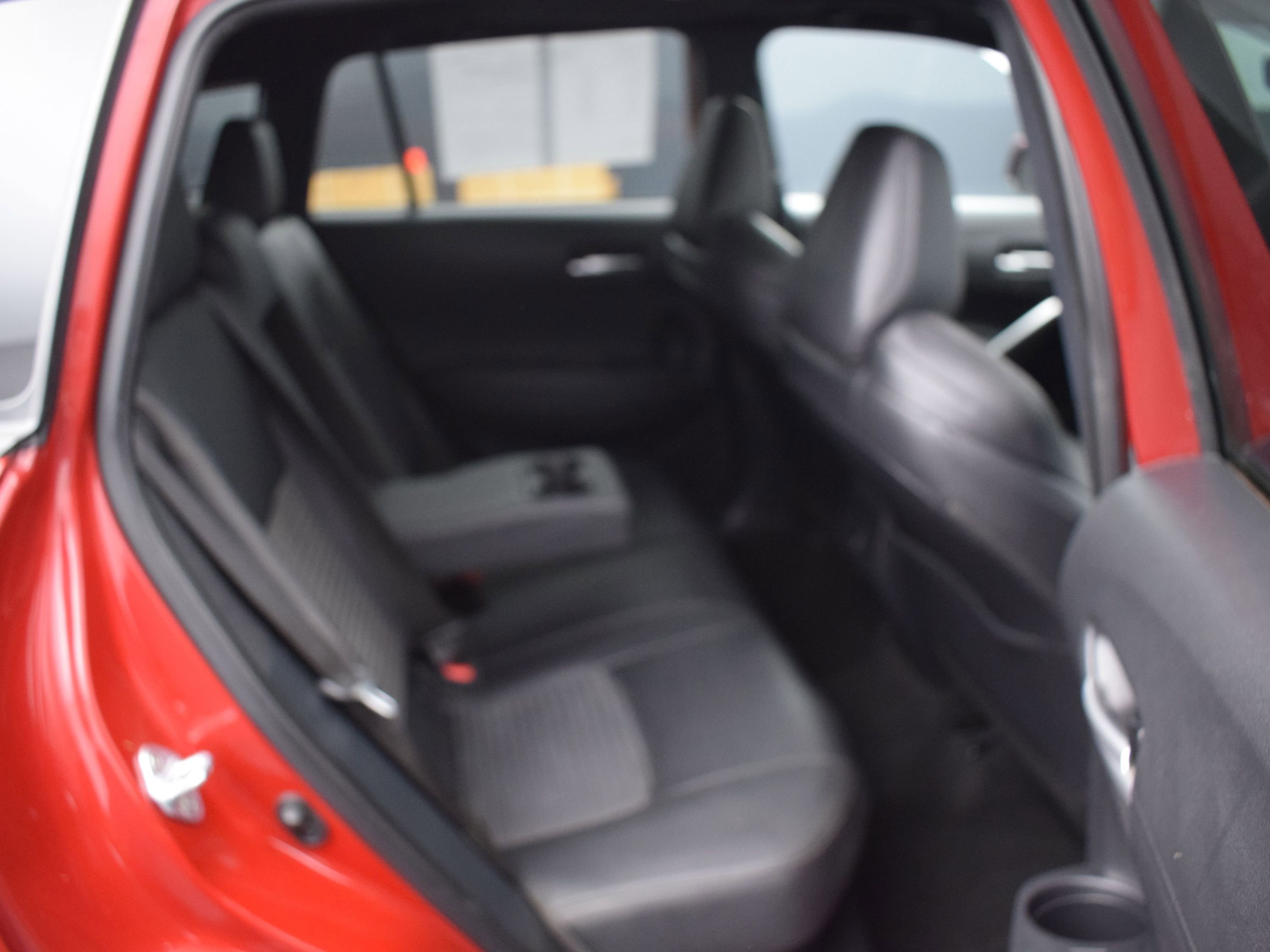 Used 2023 Toyota Corolla Cross XSE w/ Convenience Package image 11