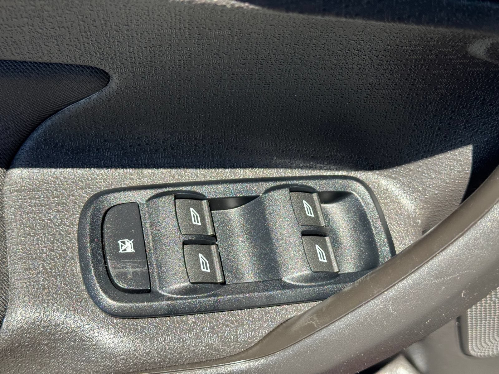 Used 2019 Ford Fiesta ST-Line FWD image 14