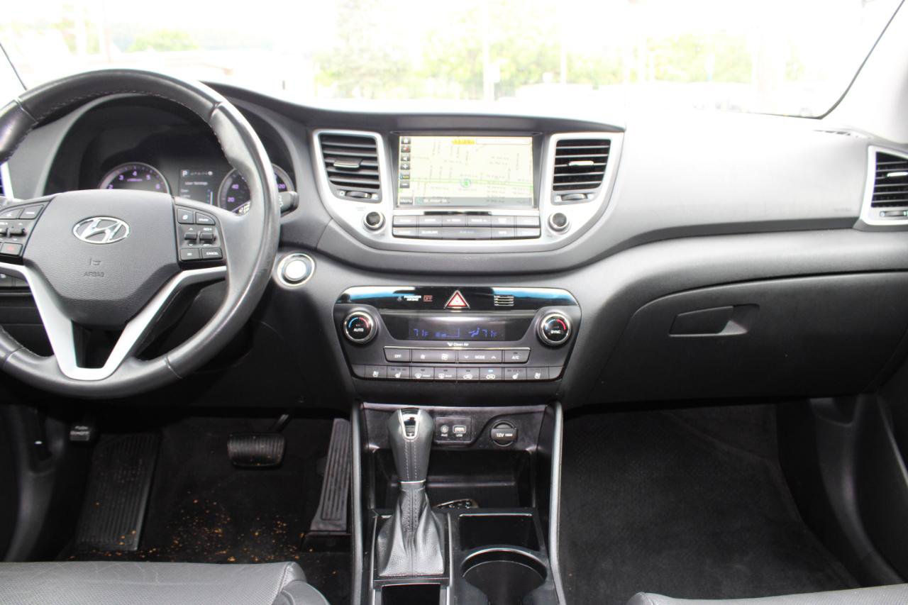 Used 2017 Hyundai Tucson Limited w/ Limited Ultimate Package 03 AWD/4WD image 10