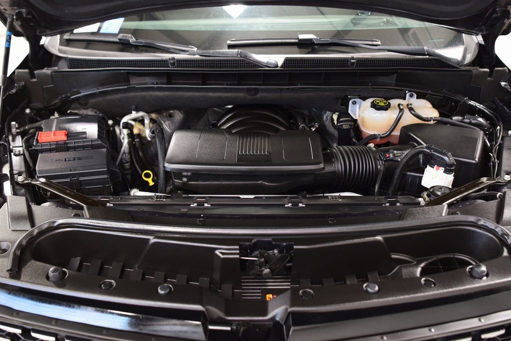 Used 2023 Cadillac Escalade Premium Luxury w/ LPO, Floor Liner Package image 31