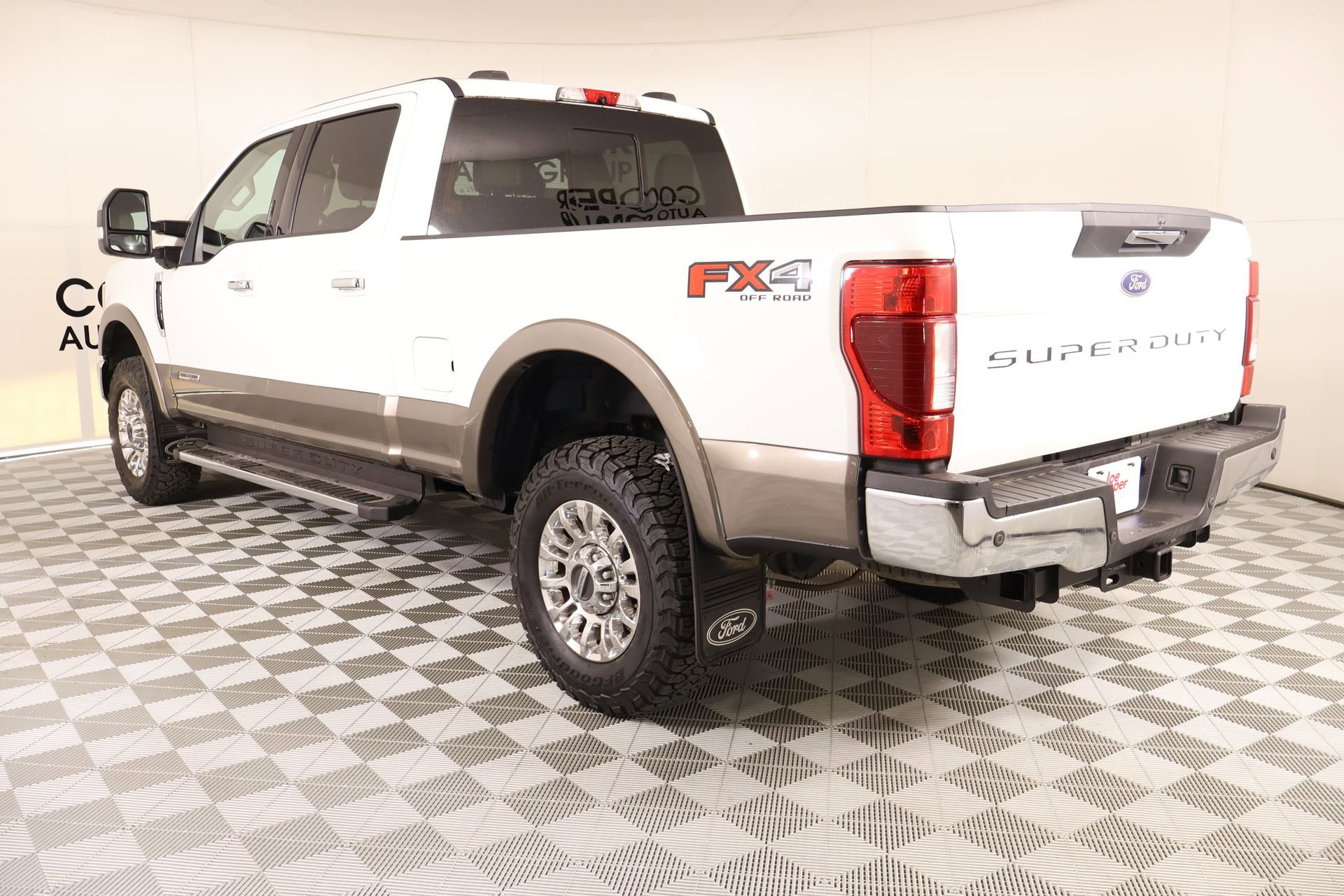 Used 2022 Ford F250 Lariat w/ Chrome Package image 23