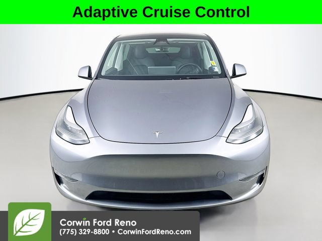 Used 2024 Tesla Model Y Long Range AWD/4WD image 2