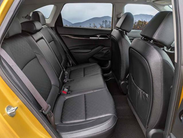 Used 2023 Kia Seltos SX w/ SX Sunroof Package AWD/4WD image 20