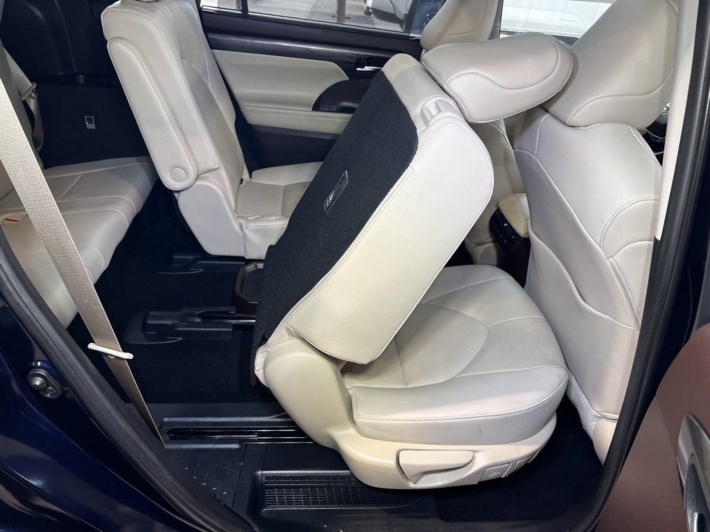 Certified 2020 Toyota Highlander Platinum image 60