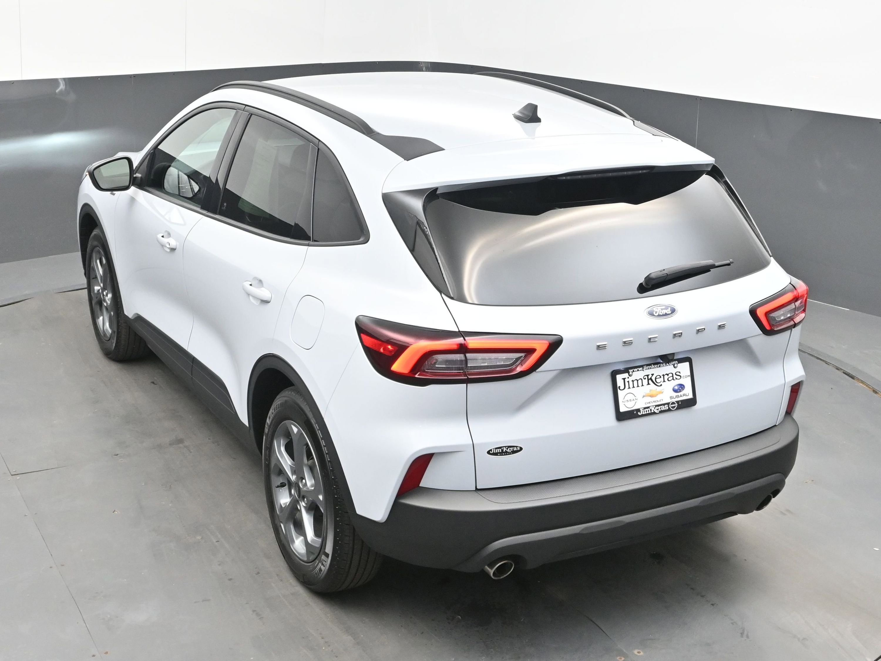 Used 2025 Ford Escape ST-Line image 34