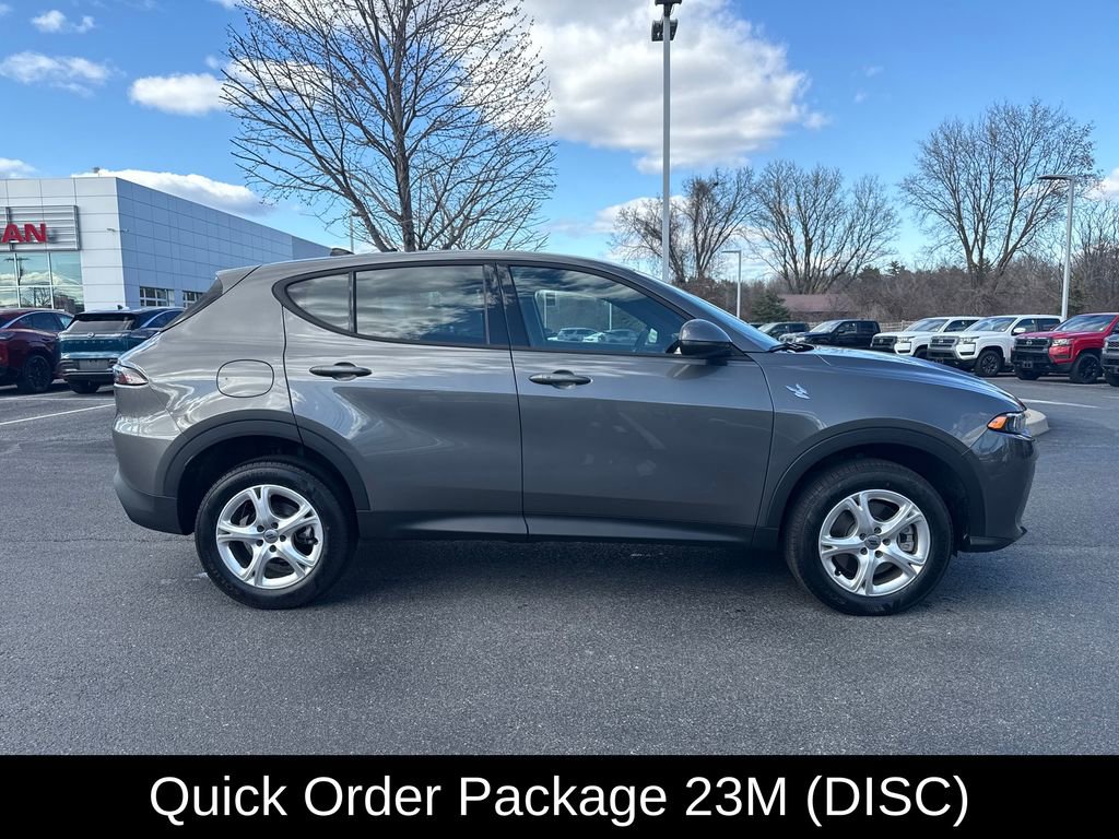 Used 2024 Dodge Hornet GT w/ Cold Weather Group image 10