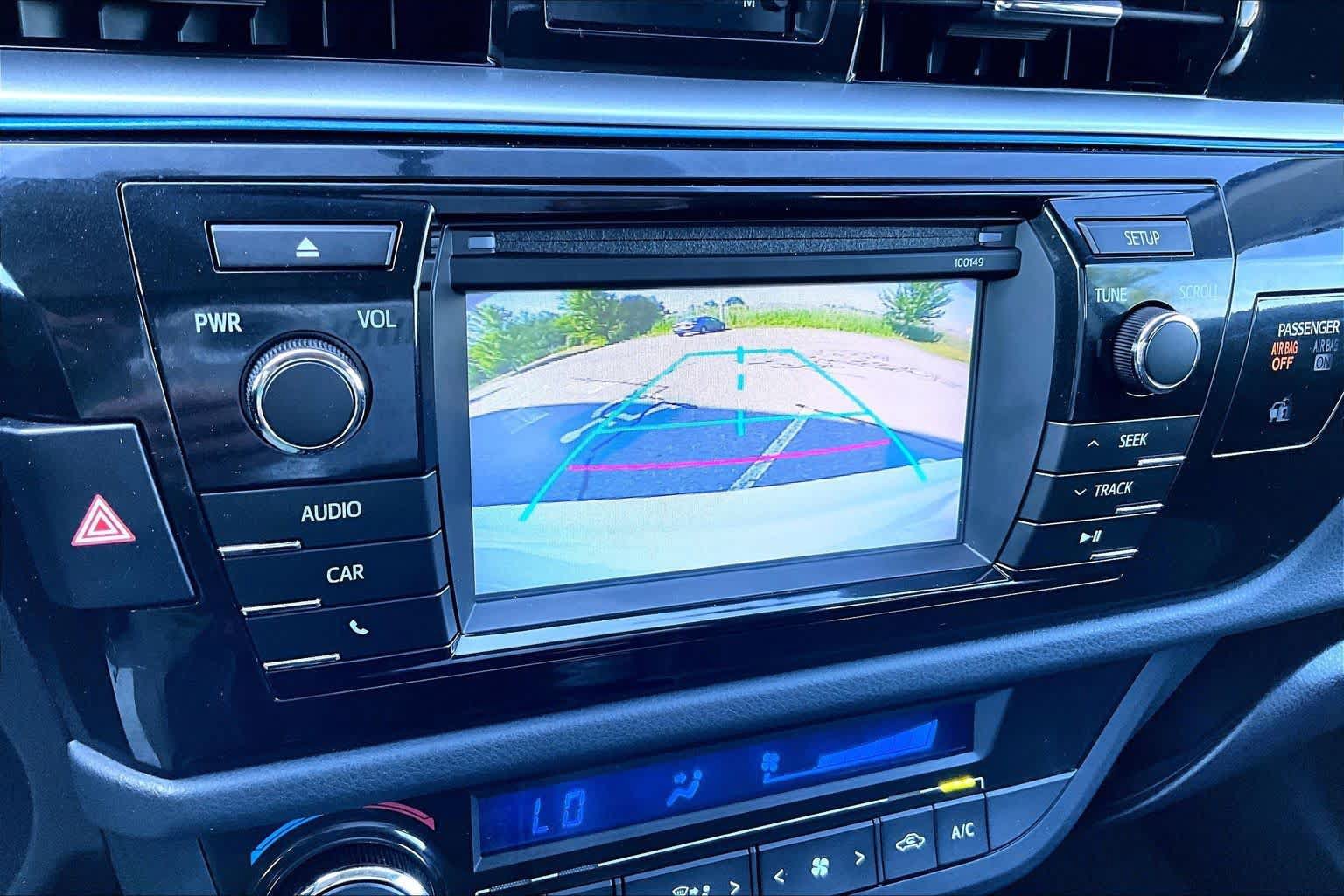 Used 2015 Toyota Corolla S FWD image 29