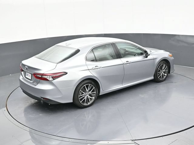 Used 2024 Toyota Camry XLE FWD image 60