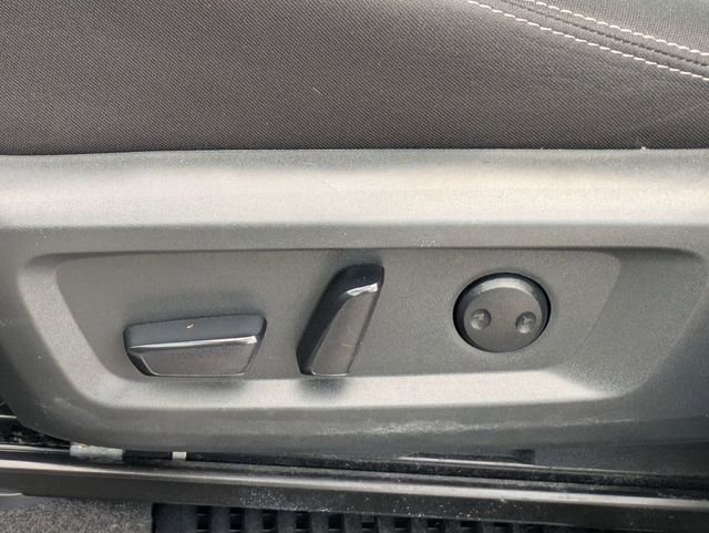 Used 2024 Nissan Rogue SV AWD/4WD image 15