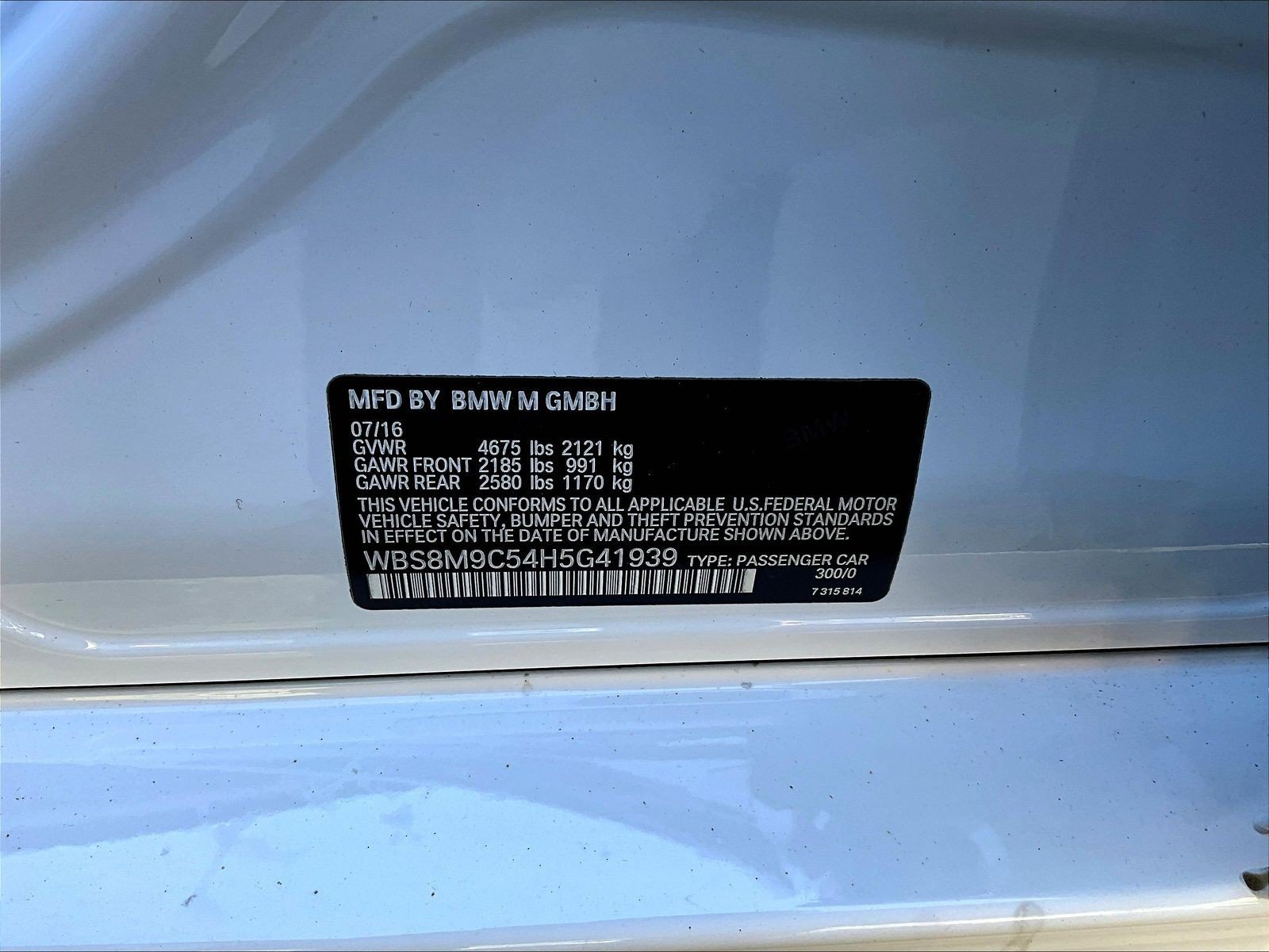 Used 2017 BMW M3 RWD image 19