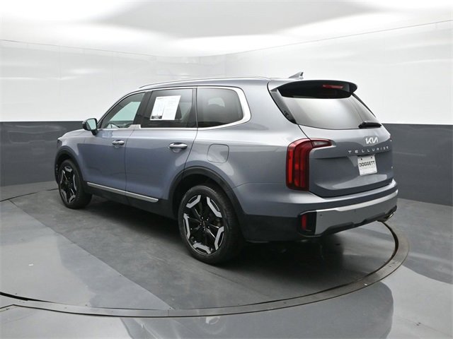Used 2023 Kia Telluride S image 5