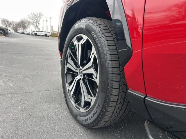 Used 2021 Toyota RAV4 XSE w/ Premium Package image 10