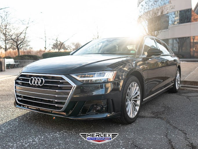 Used 2021 Audi A8 L 4.0T w/ Interior Protection Package AWD/4WD image 3
