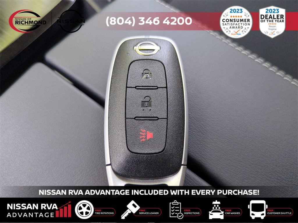 New 2025 Nissan Rogue S image 27