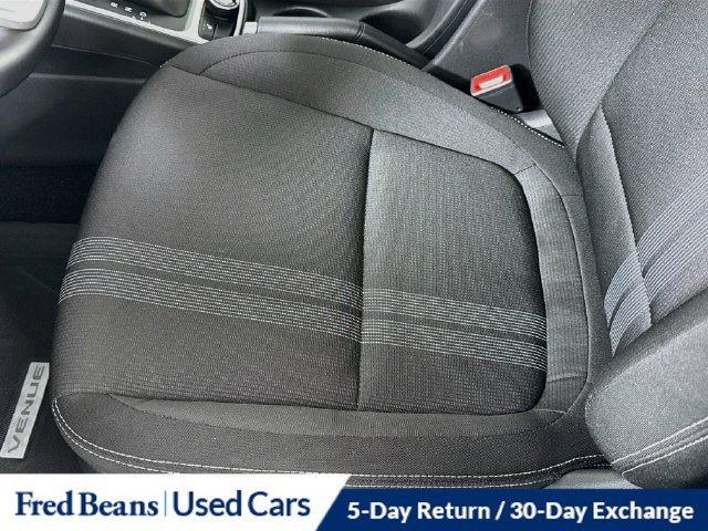 Certified 2026 Hyundai Venue SEL FWD image 25