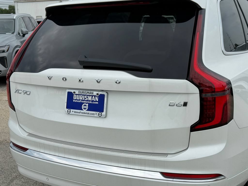 New 2026 Volvo XC90 B6 Plus w/ Protection Package Premier AWD/4WD image 5