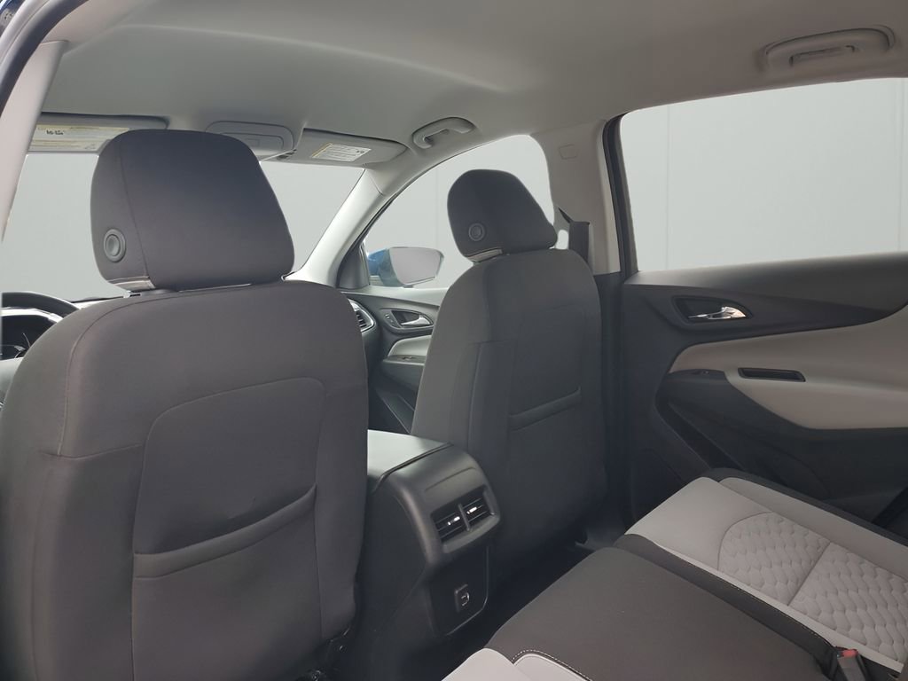 Used 2021 Chevrolet Equinox LT image 18