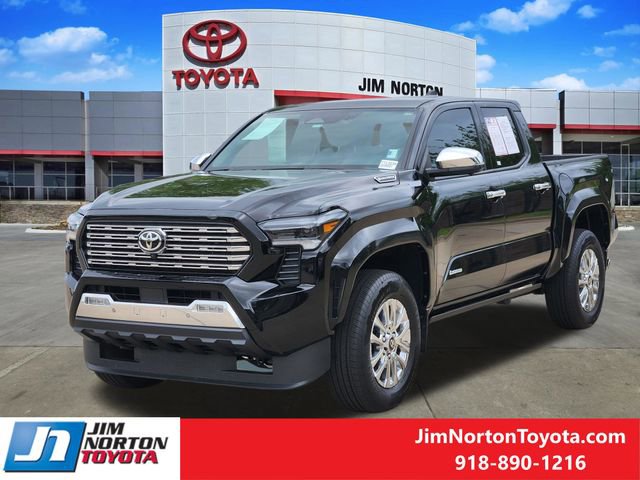 Used 2025 Toyota Tacoma Limited AWD/4WD image 3