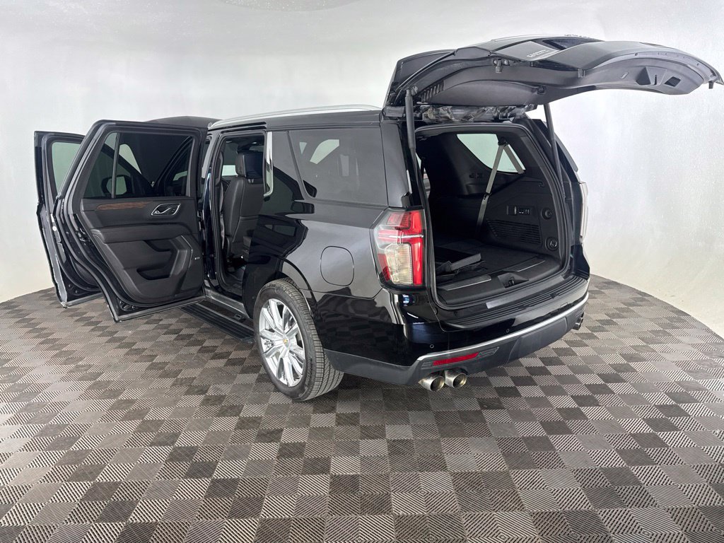 Used 2021 Chevrolet Tahoe High Country AWD/4WD image 26