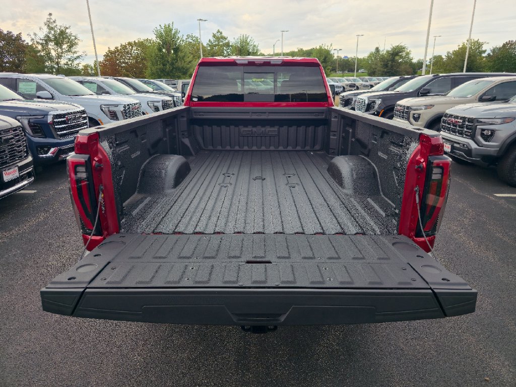 New 2026 GMC Sierra 2500 AT4 w/ AT4 Premium Plus Package AWD/4WD image 25