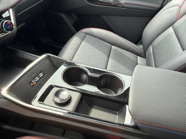 Used 2025 Chevrolet Equinox RS w/ Safety and Technology Package FWD image 37