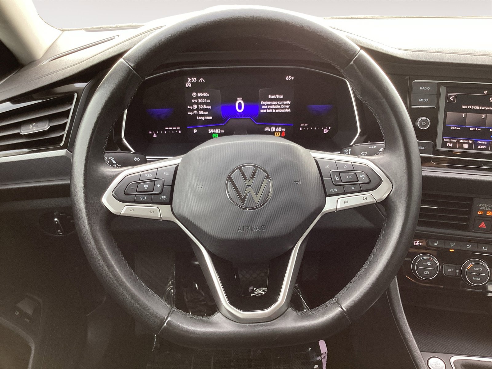 Used 2024 Volkswagen Jetta SE image 17