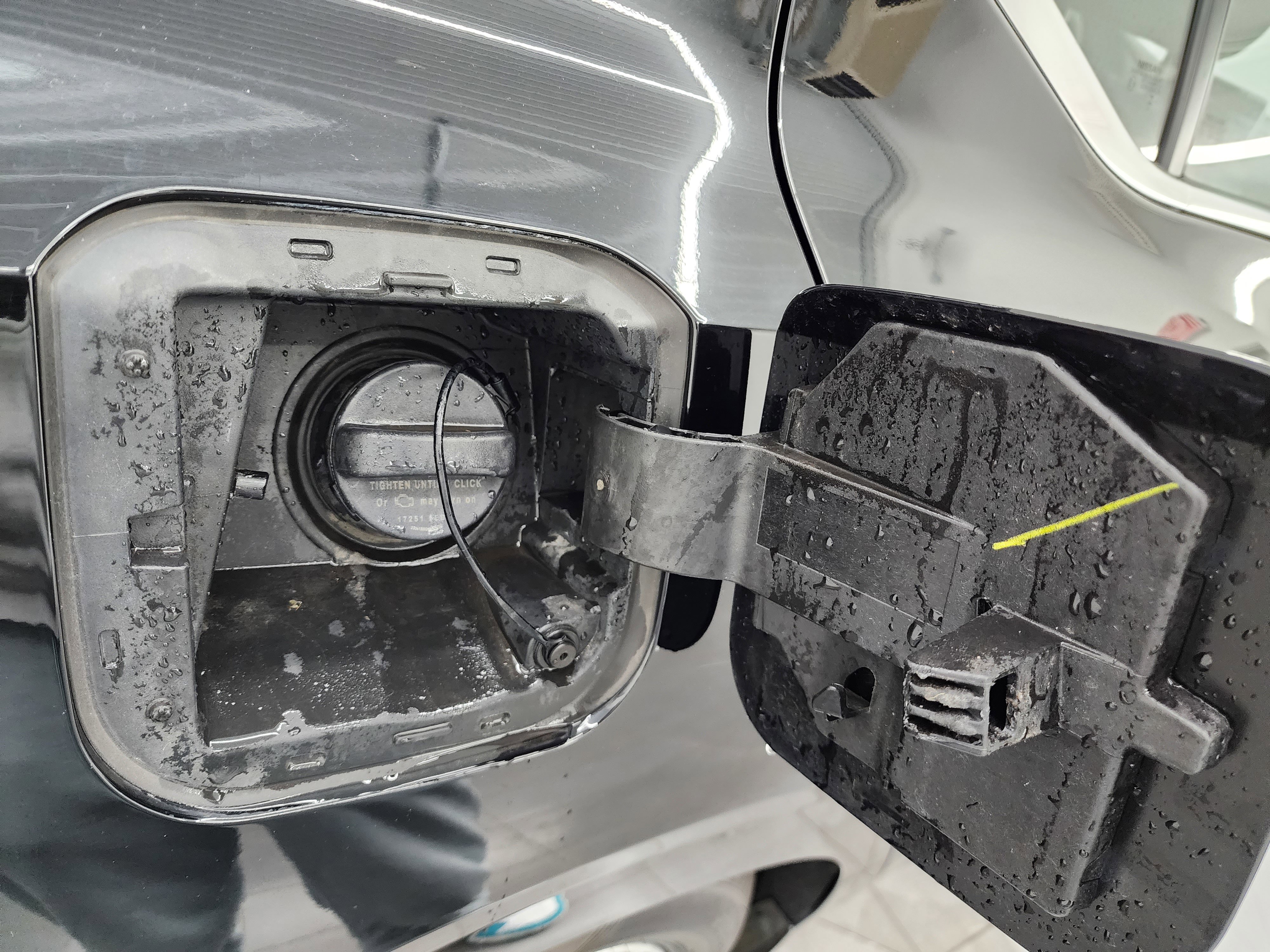 Used 2023 Nissan Sentra SV image 25