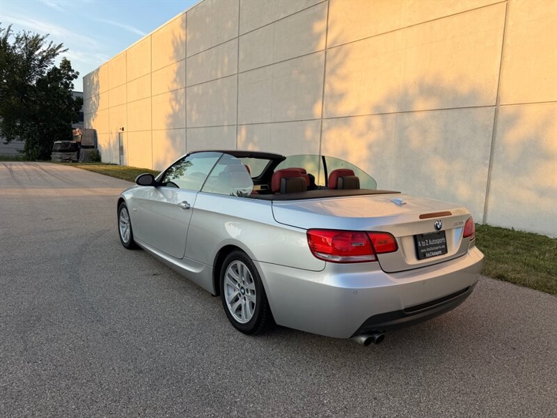 Used 2009 BMW 328i Convertible RWD image 15