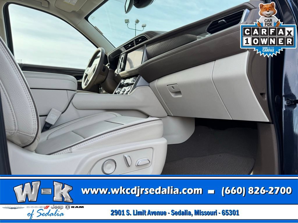Used 2023 GMC Yukon XL Denali AWD/4WD image 27