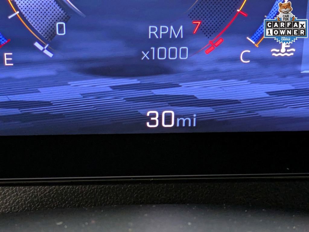 Used 2025 Chevrolet Traverse LT w/ Driver Confidence Package AWD/4WD image 17