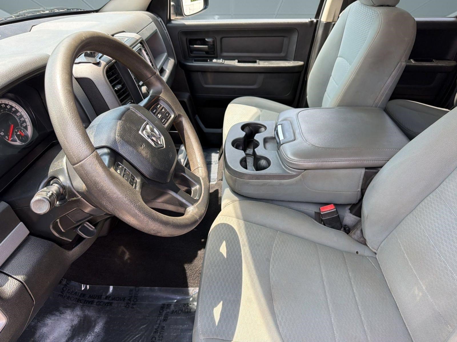Used 2019 RAM 1500 Express AWD/4WD image 5