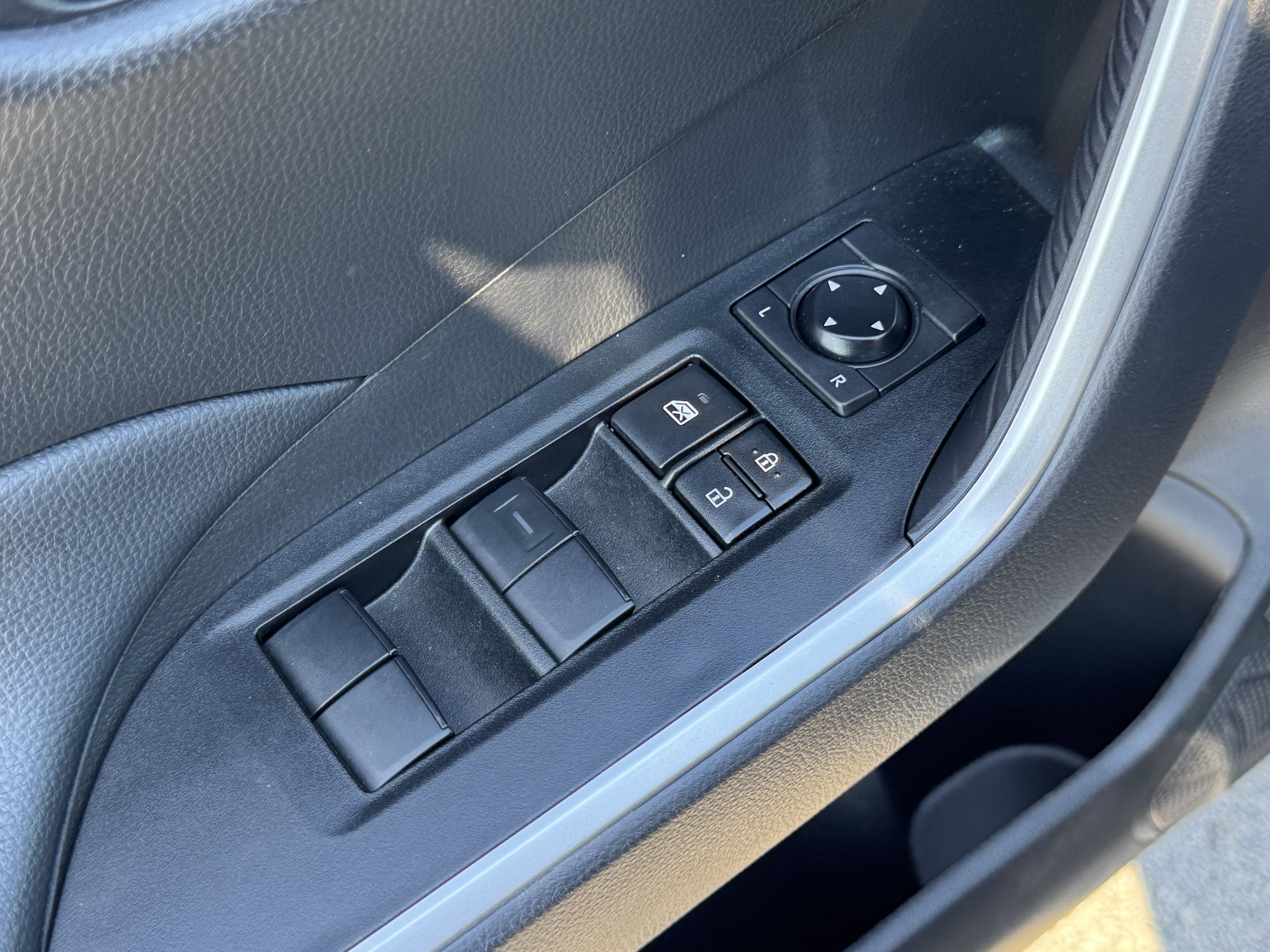 Used 2024 Toyota RAV4 LE image 23