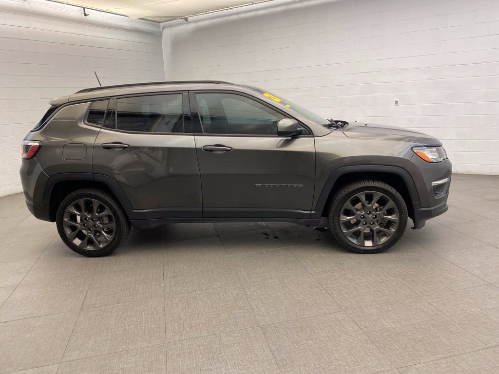 Used 2021 Jeep Compass Latitude w/ Driver Assistance Group AWD/4WD image 8