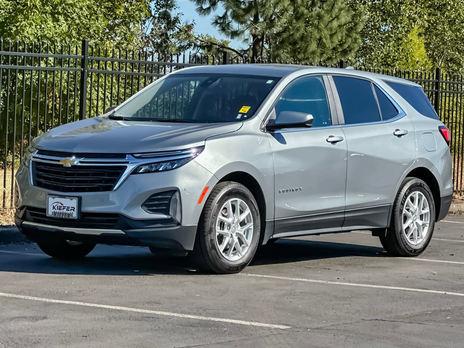 Used 2024 Chevrolet Equinox LT FWD image 8
