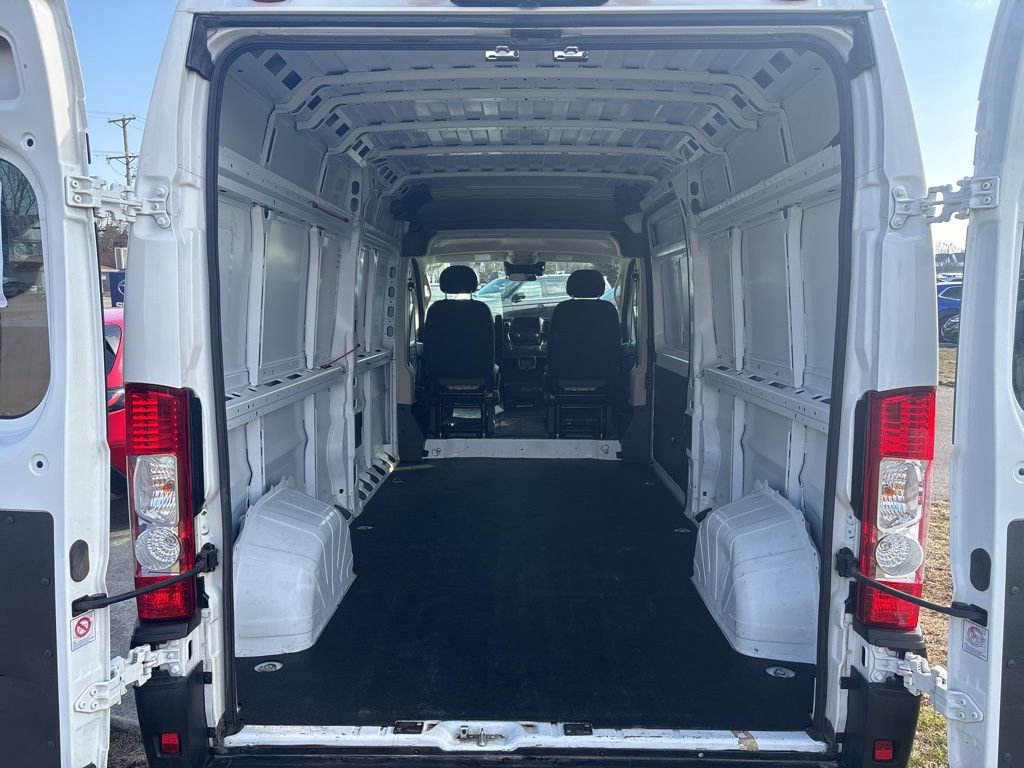 Used 2022 RAM ProMaster 2500 image 23