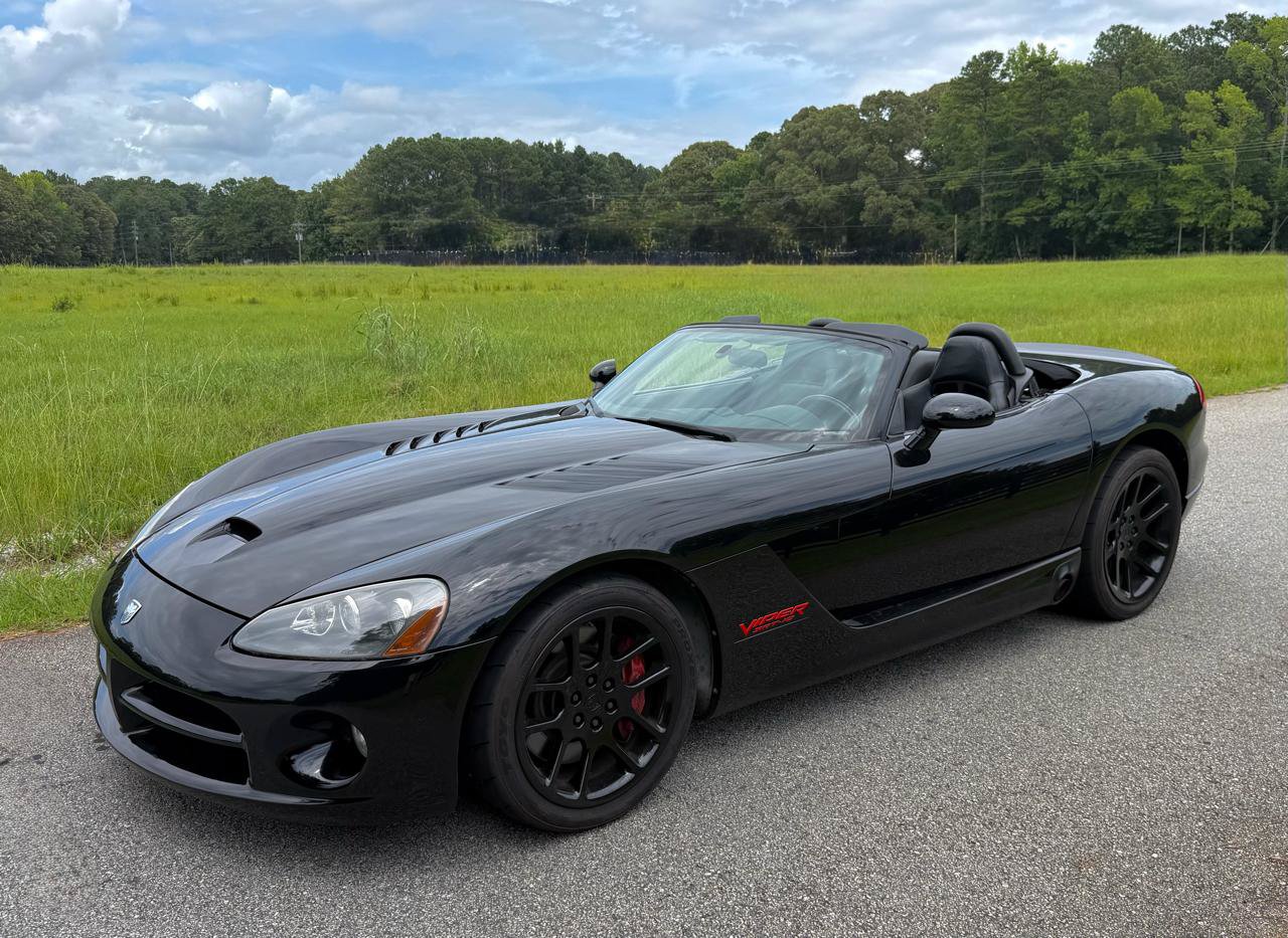 Used 2003 Dodge Viper SRT-10 RWD image 13