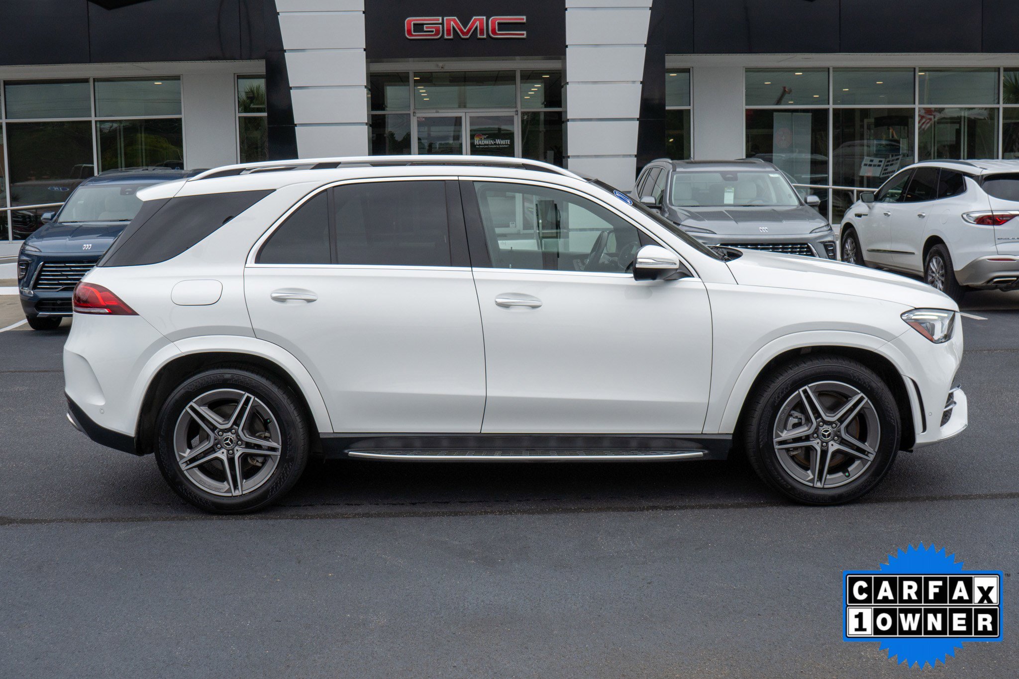 Used 2021 Mercedes-Benz GLE 450 GLE 450 image 2