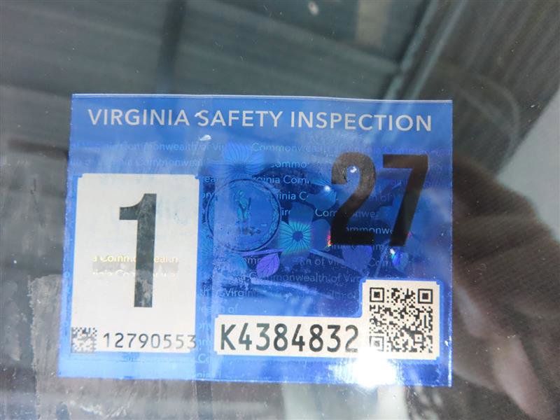 Used 2017 Land Rover Range Rover Sport SVR image 41