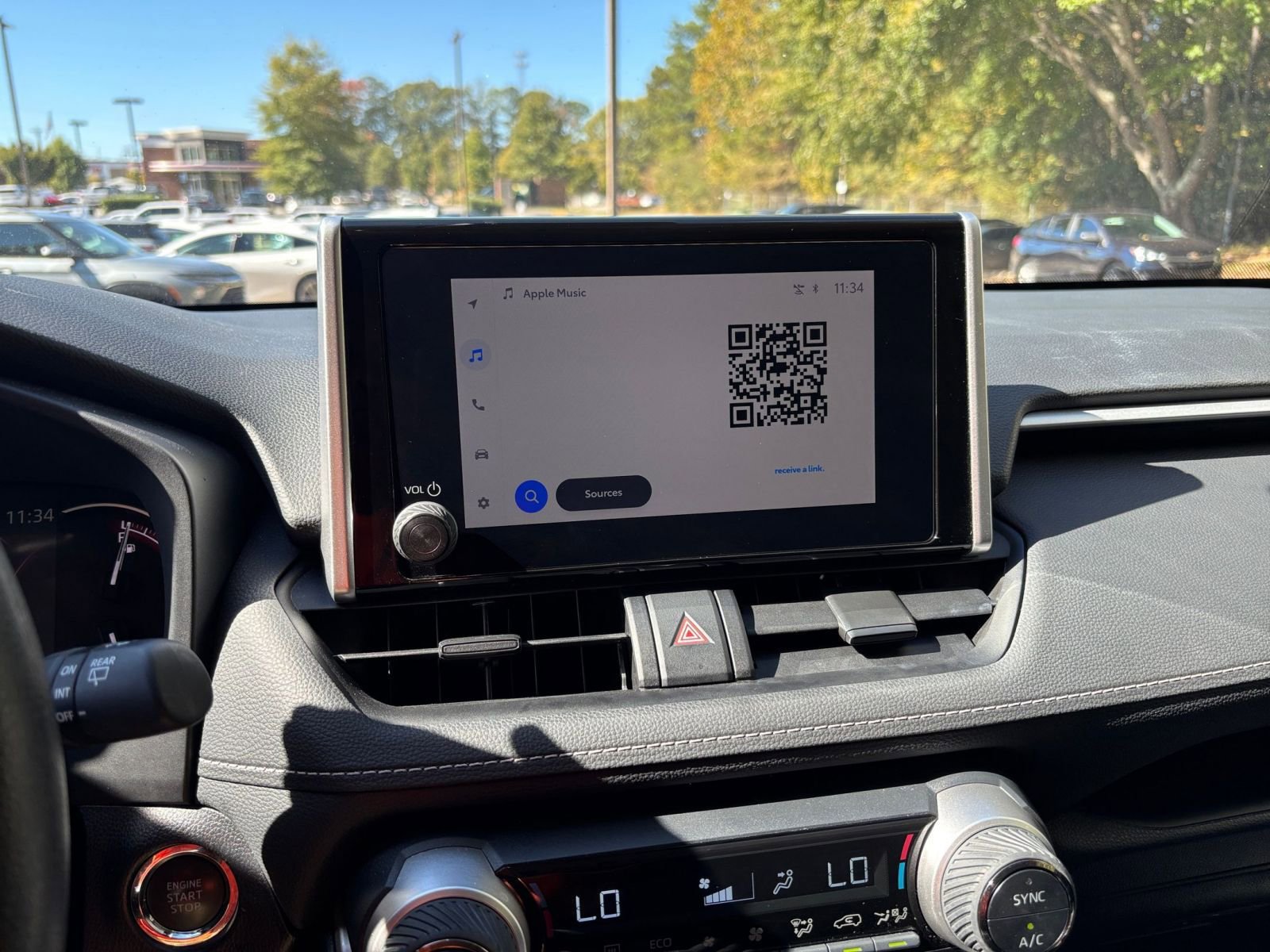 Used 2025 Toyota RAV4 XLE image 21