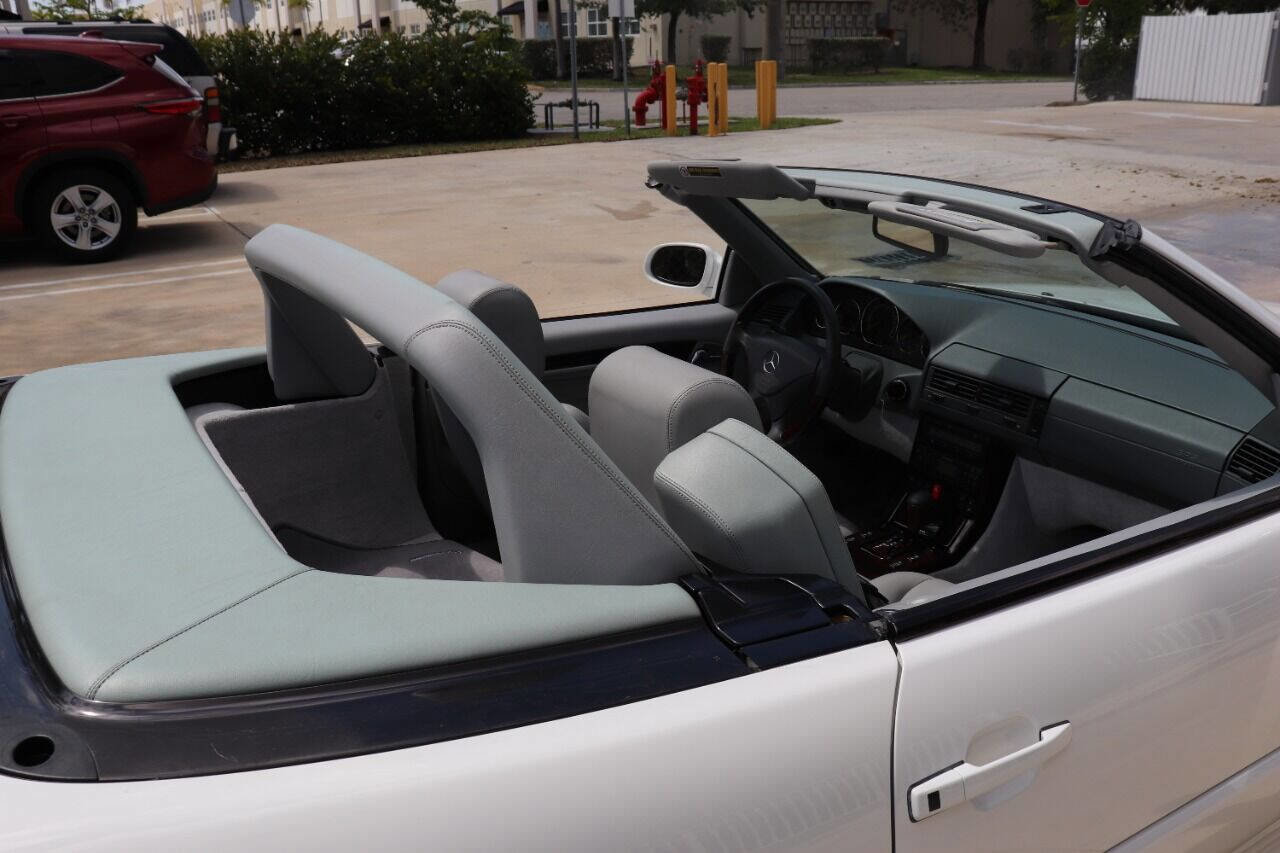 Used 2001 Mercedes-Benz SL 500 image 13