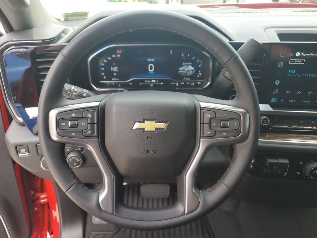 Used 2025 Chevrolet Silverado 1500 LT w/ Convenience Package II RWD image 27