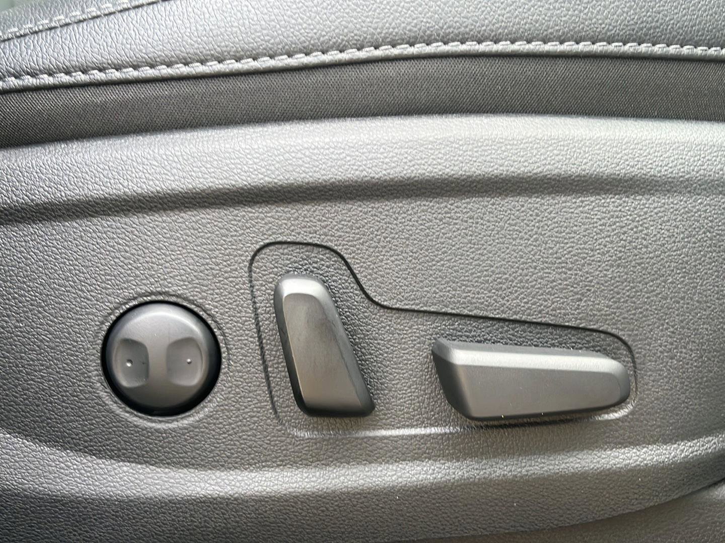 Used 2024 Kia Telluride SX image 25