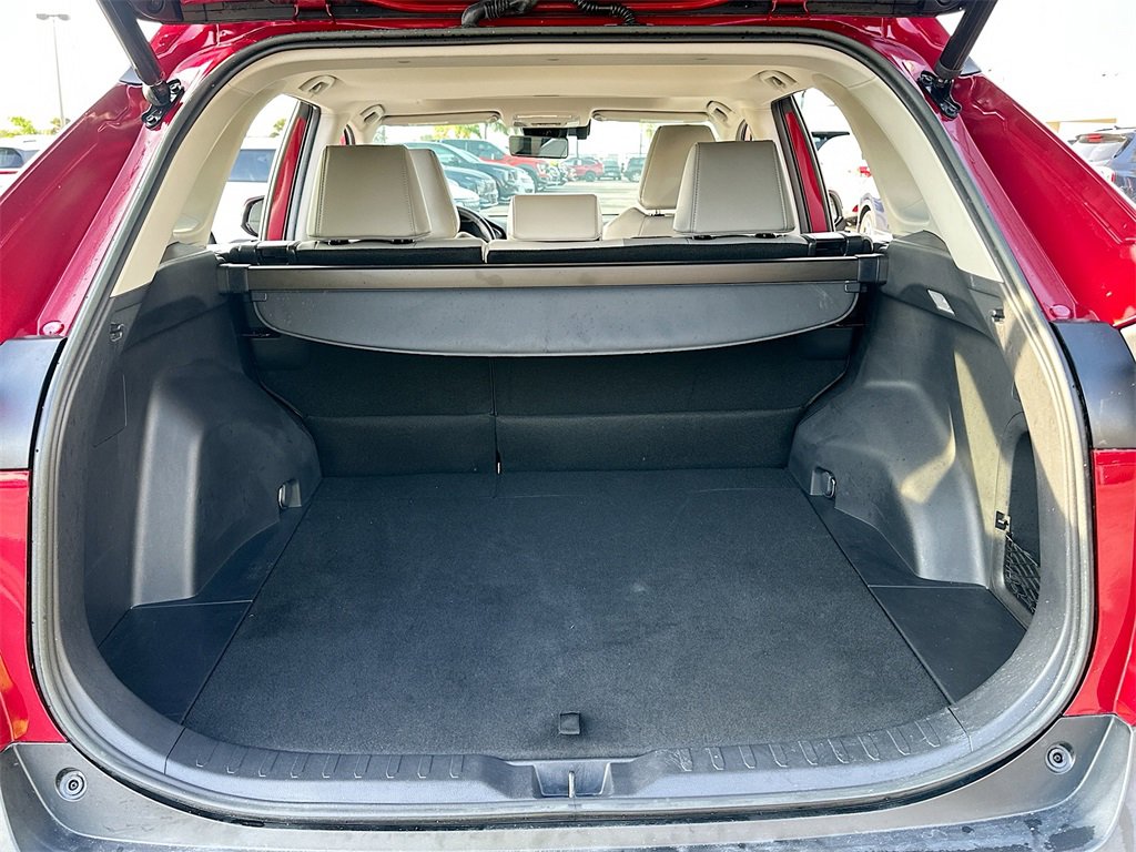 Used 2019 Toyota RAV4 Limited image 26