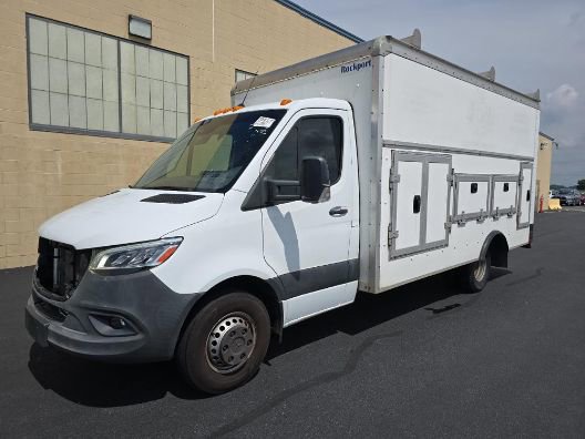 Used 2019 Mercedes-Benz Sprinter 170 w/ Comfort Plus Package image 3