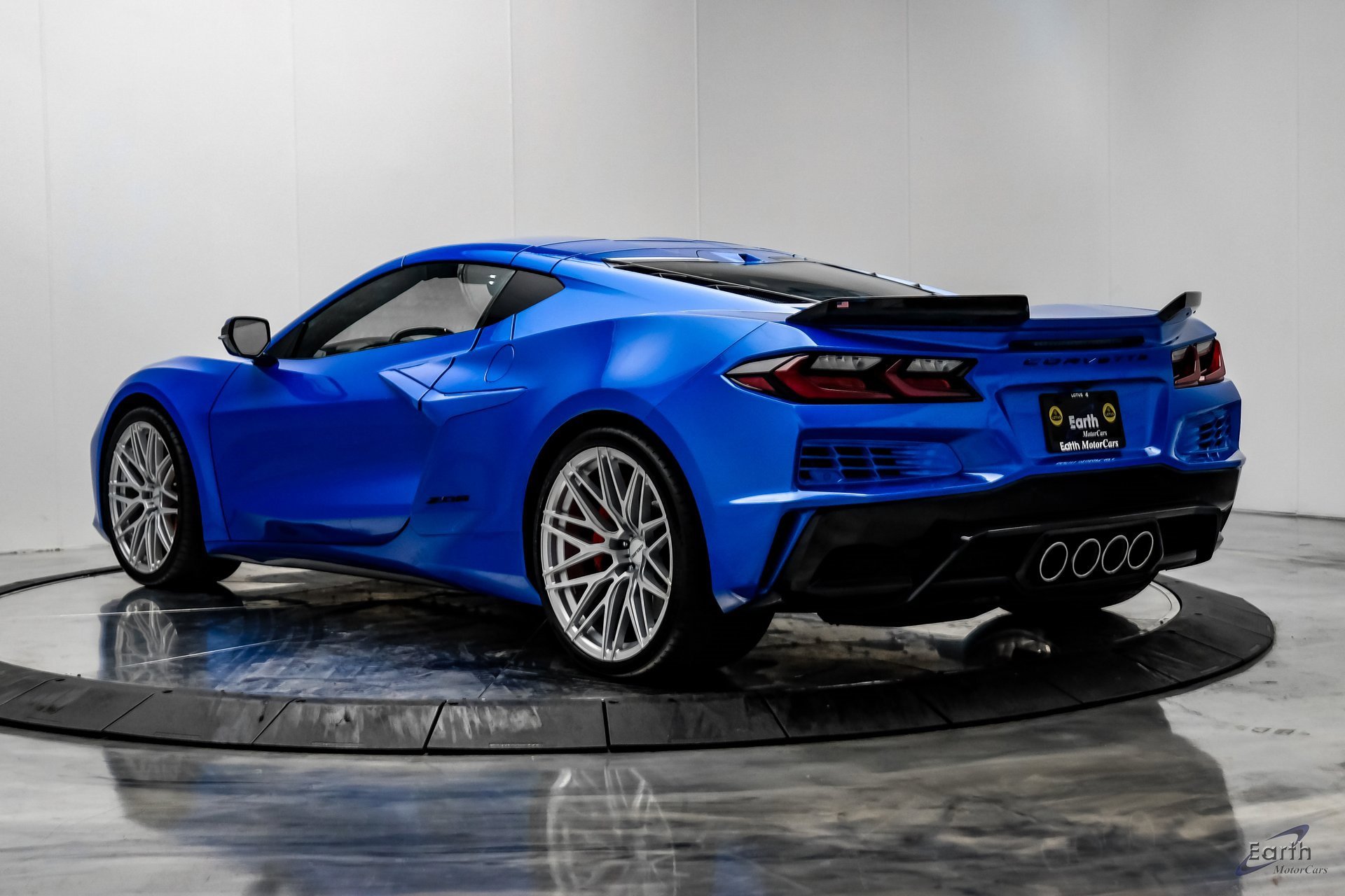 Used 2024 Chevrolet Corvette Z06 image 13