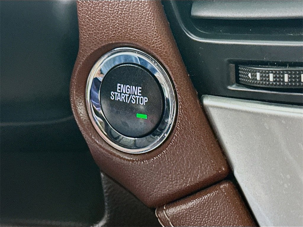 Used 2016 Chevrolet Suburban LTZ image 27