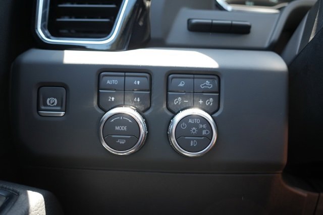 New 2025 GMC Sierra 2500 Denali w/ Denali Reserve Package image 14
