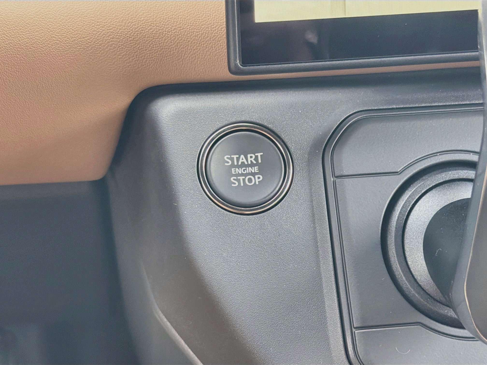 New 2026 Land Rover Defender 110 X-Dynamic SE AWD/4WD image 37