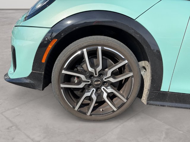 Used 2026 MINI Cooper S FWD image 14
